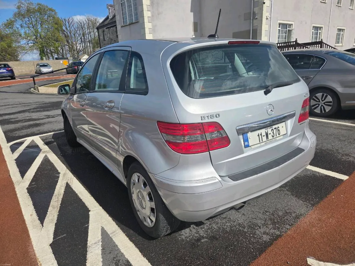 Mercedes B 2.0 diesel nct tax €2300 - Image 2