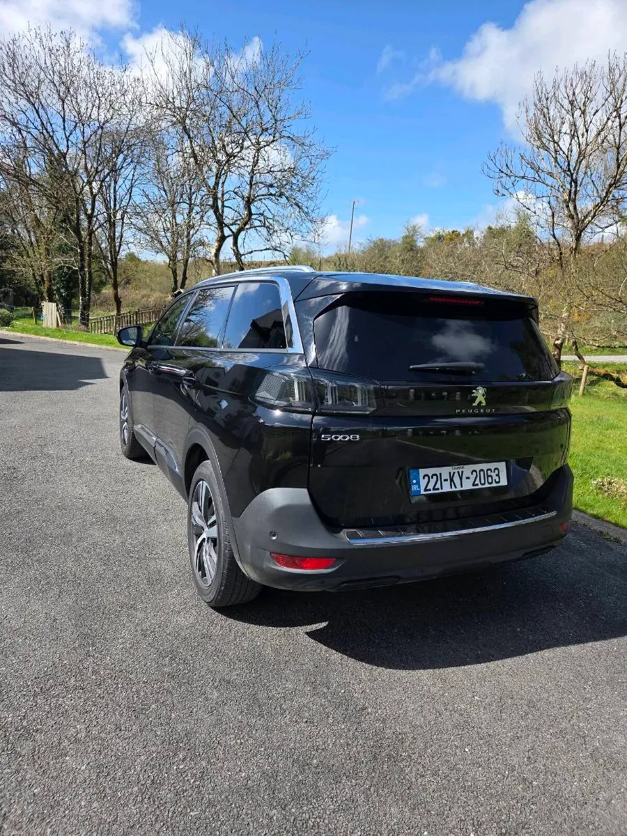 Peugeot 5008 Allure Puretech - Image 2