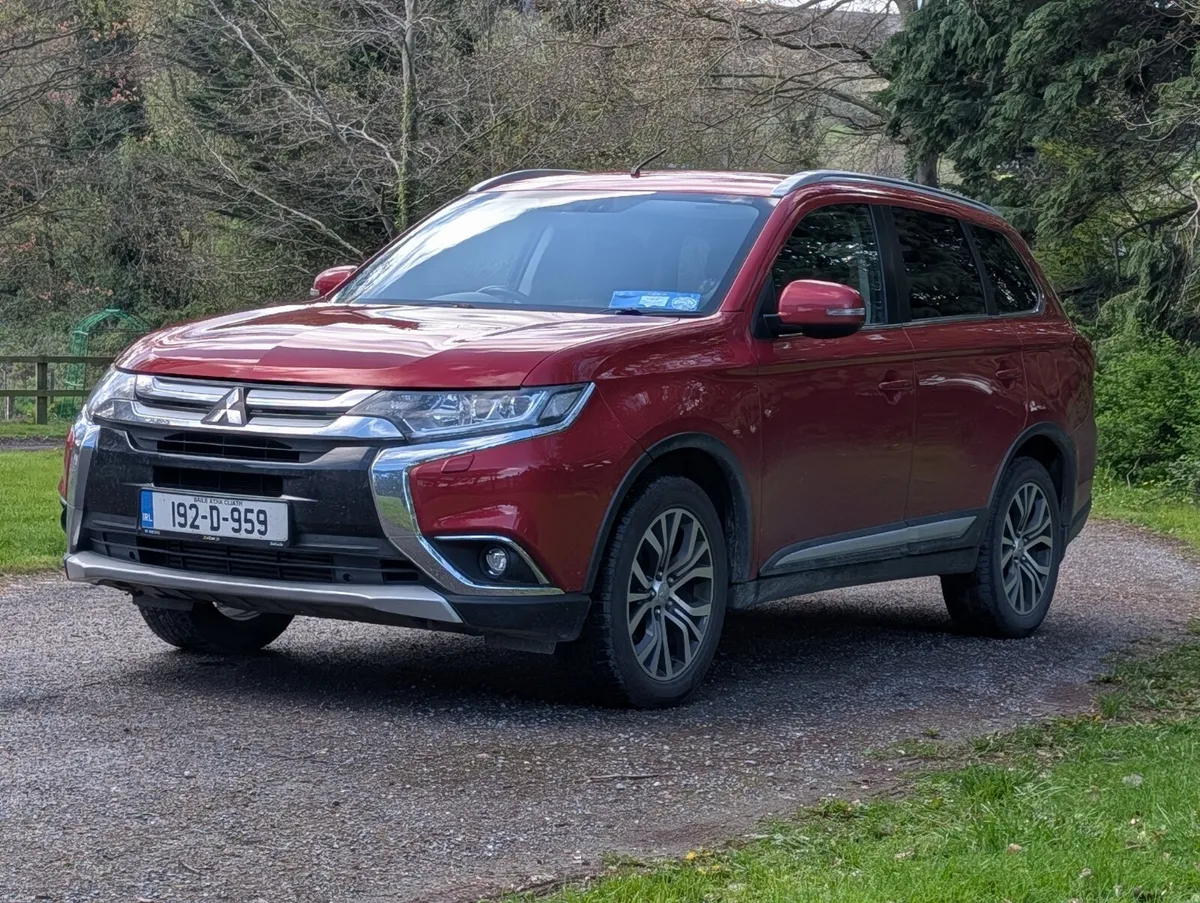 2019 Mitsubishi Outlander 2.3 D warranty available - Image 3