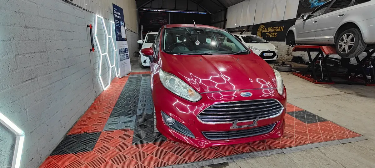 2014 Ford Fiesta 1.0 Petrol Automatic - Image 3