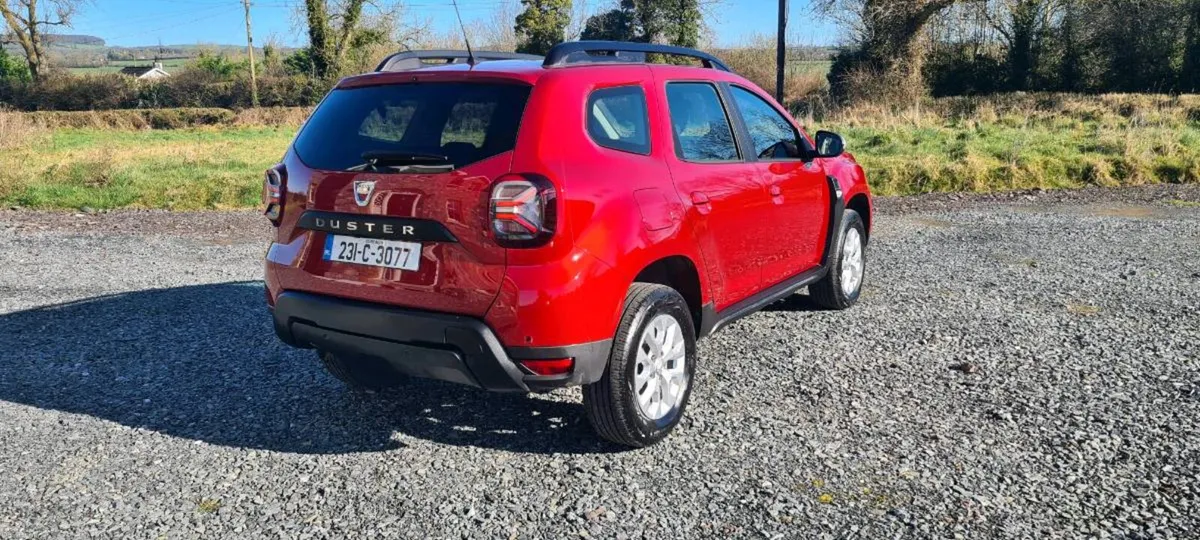 2023 Dacia duster 1.5 dci very low km - Image 3