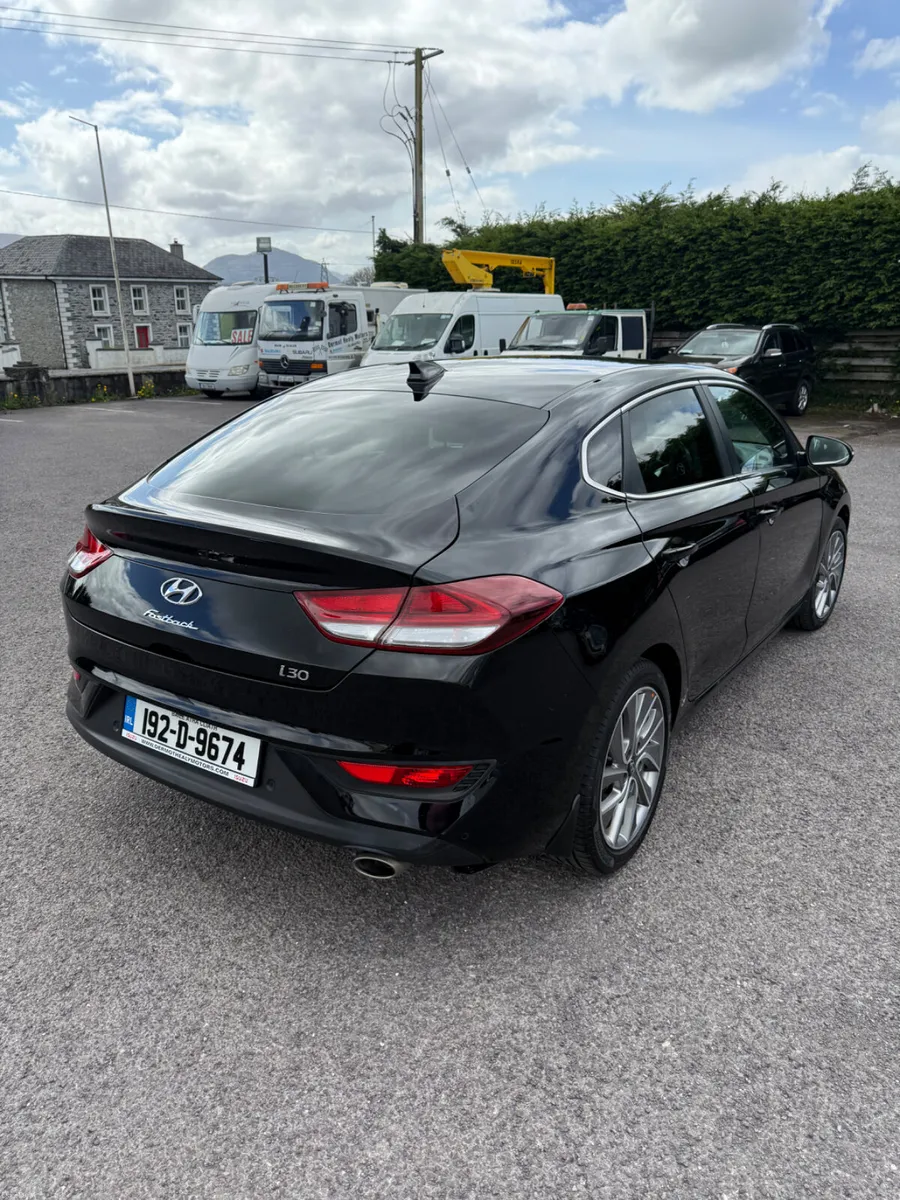 Hyundai i30 2019 - Image 3