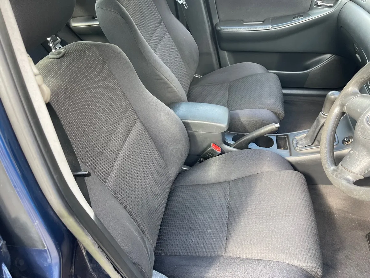 05 TOYOTA COROLLA 1.4 PETROL NCT AND TAX - Image 2