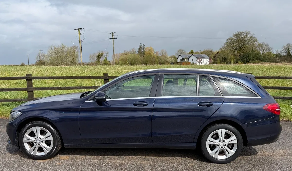Mercedes-Benz C200D SE Exclusive 2016 - Image 3
