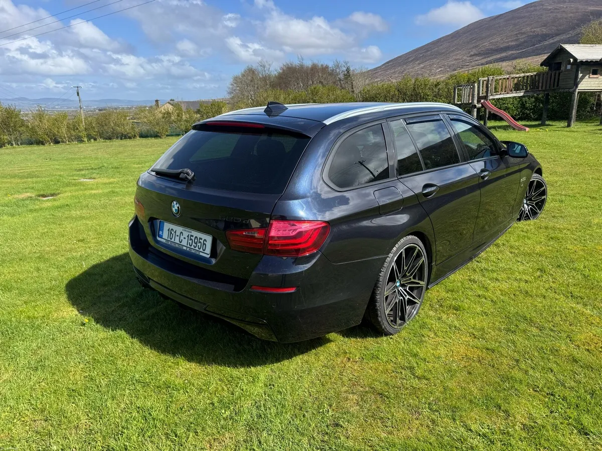 BMW 5 series m sport touring - Image 5