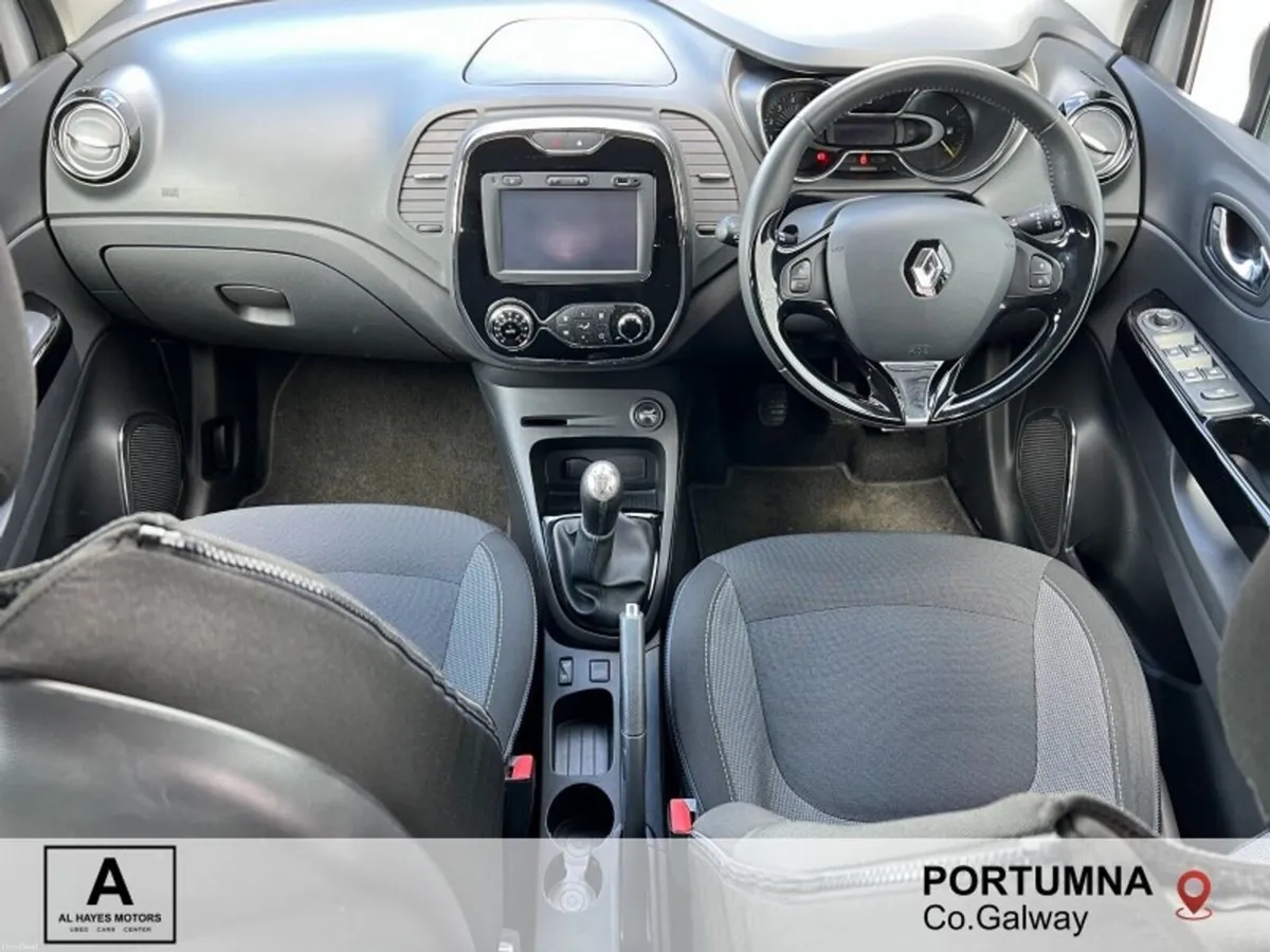 Renault Captur dCi 90 S&S INTENSE - Image 2