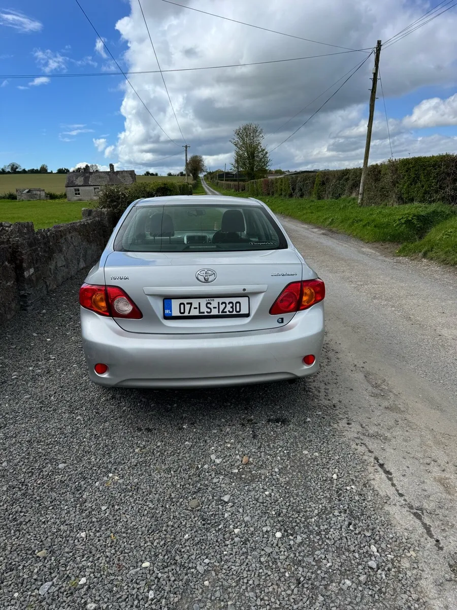 Toyota Corolla - Image 4
