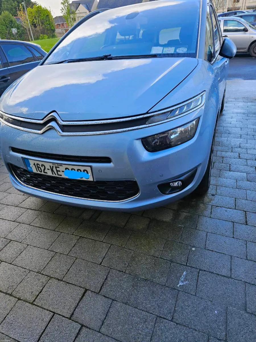 Citroen picasso C4 7seater 135.000 kms diesel 1.6l - Image 1