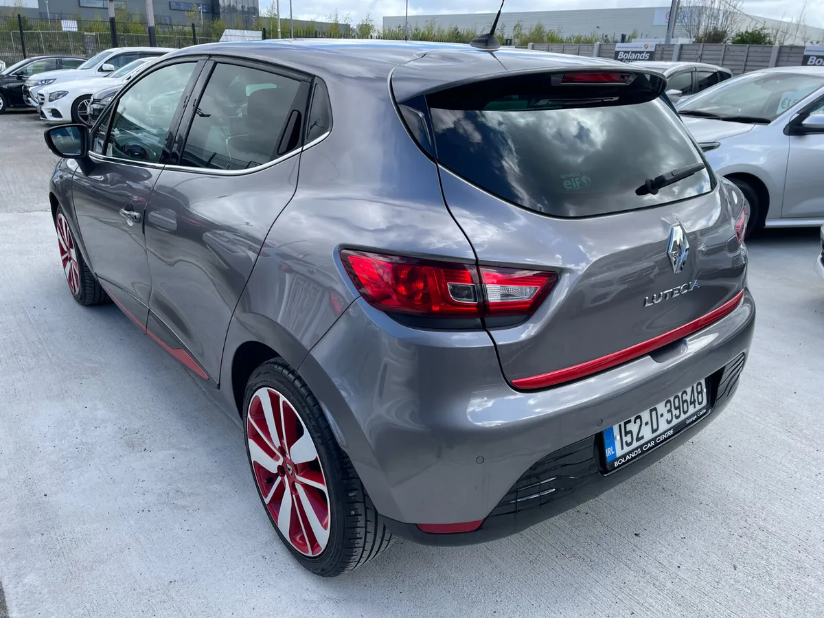 152 Renault Clio 1.2 Automatic 5dr Model - Image 4