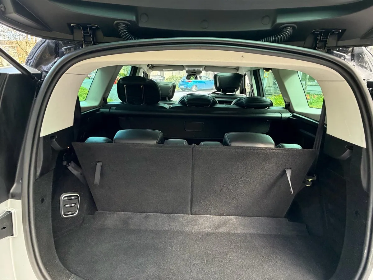 171 Renault Scenic - Image 4