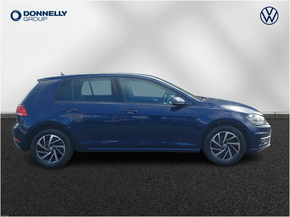 Volkswagen Golf Hatchback Match - Image 4