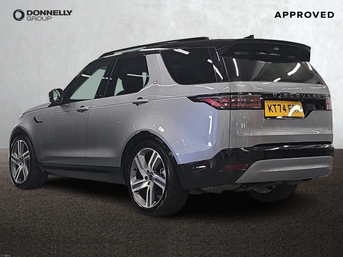 Land Rover Discovery Diesel Sw Dynamic HSE - Image 2