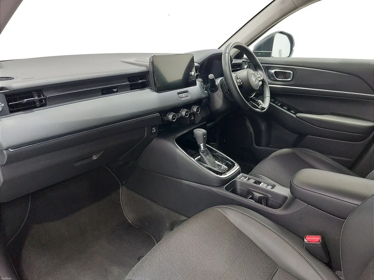 Honda HR-V Hr-V Hatchback Advance - Image 2