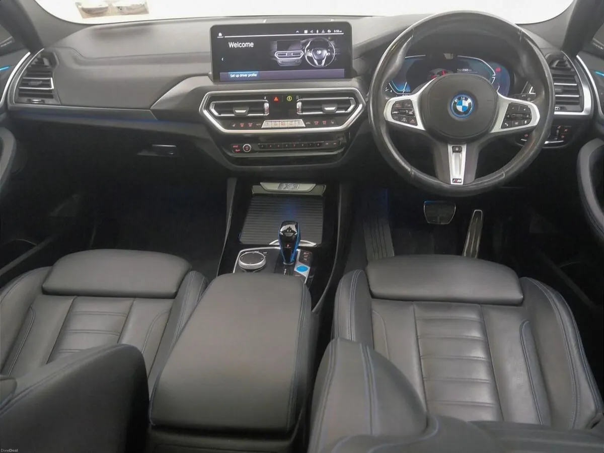 BMW iX3 M Sport Pro - Image 4