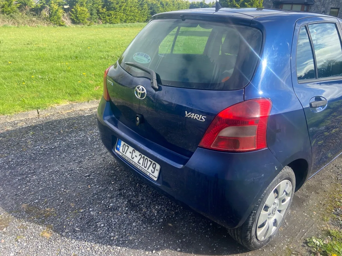 Toyota Yaris 2007 nct 7/27 - Image 4