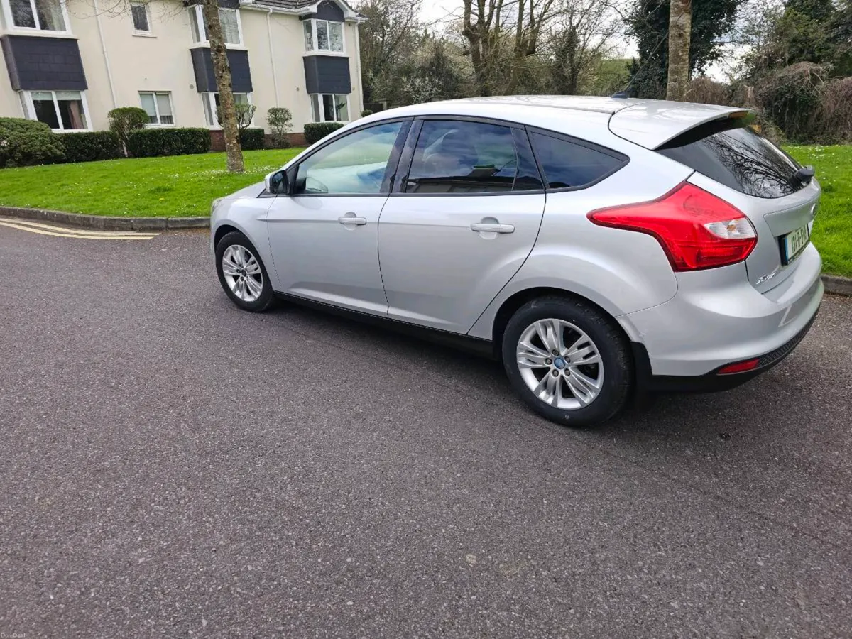 Ford Focus - Image 3