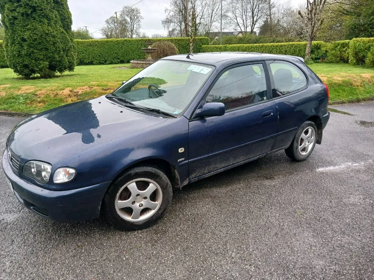 Toyota corolla - Image 2