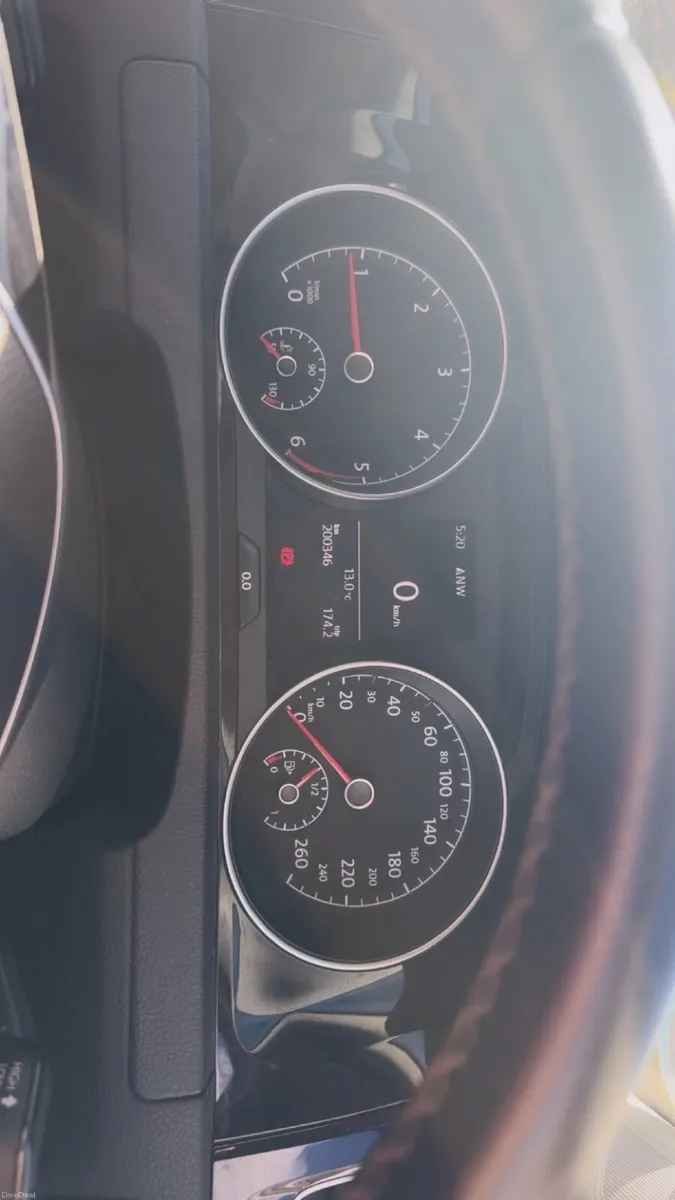 Volkswagen Golf 2016 - Image 2