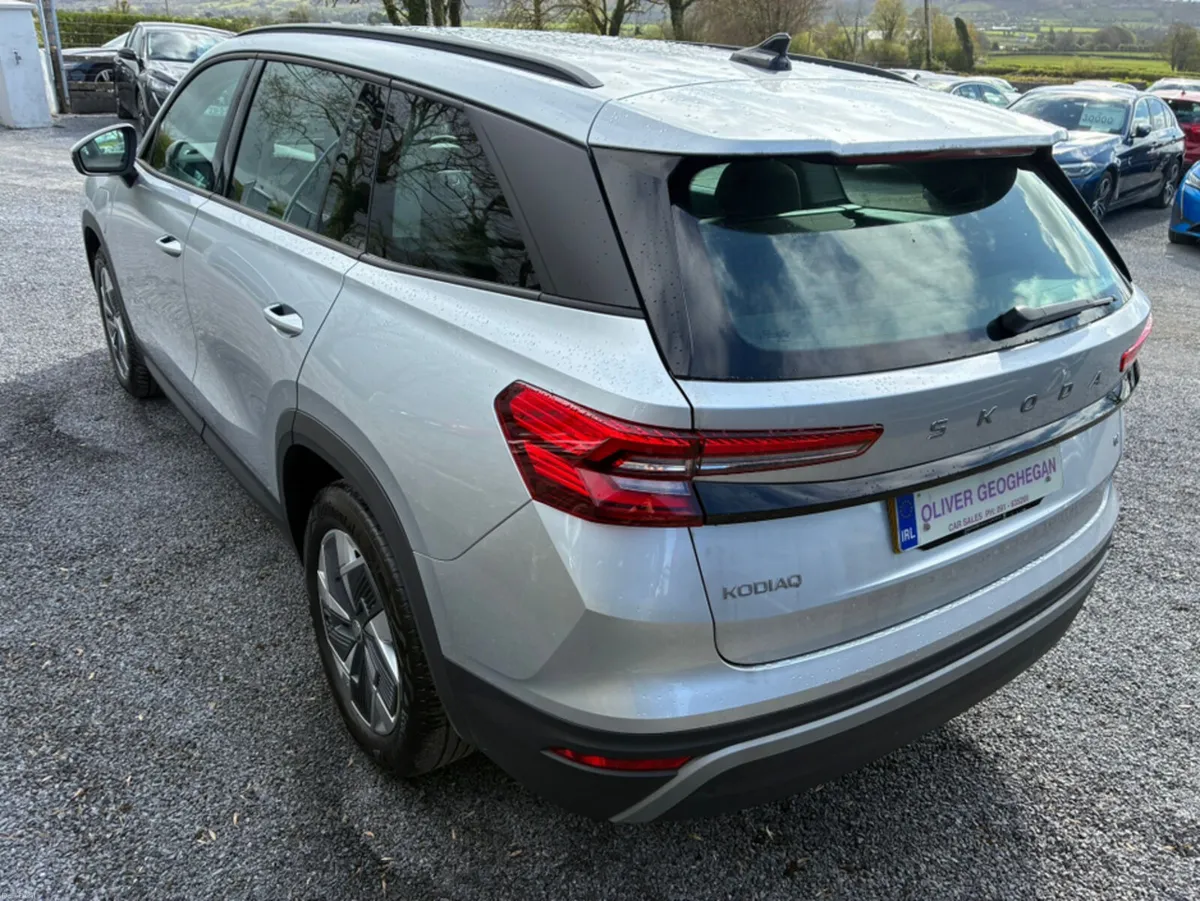 Skoda Kodiaq SE IV PHEV S-A DSG (NEW MODEL) (PLUG - Image 3