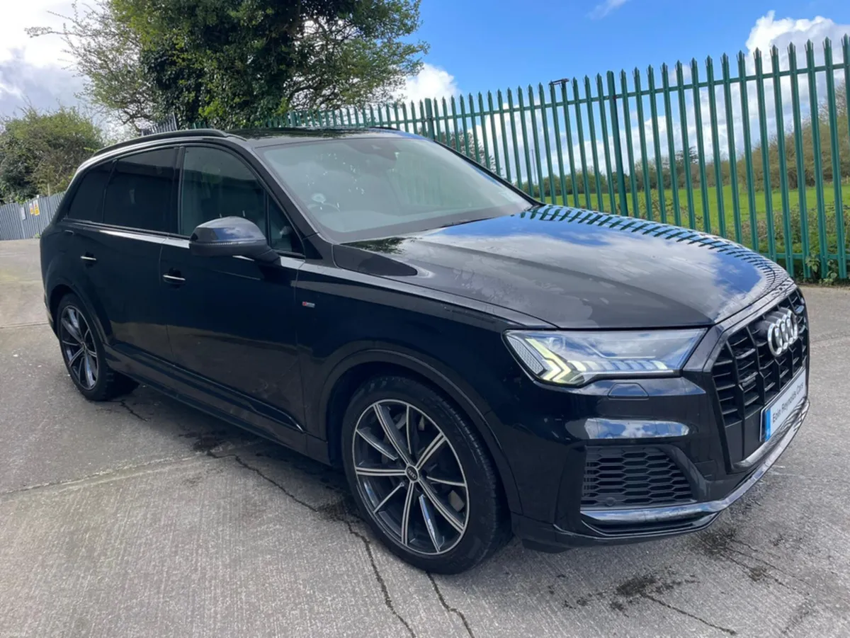 Audi Q7 3.0 TFSIE SLINE BLK ED 55 381PS QUATTRO ET - Image 3