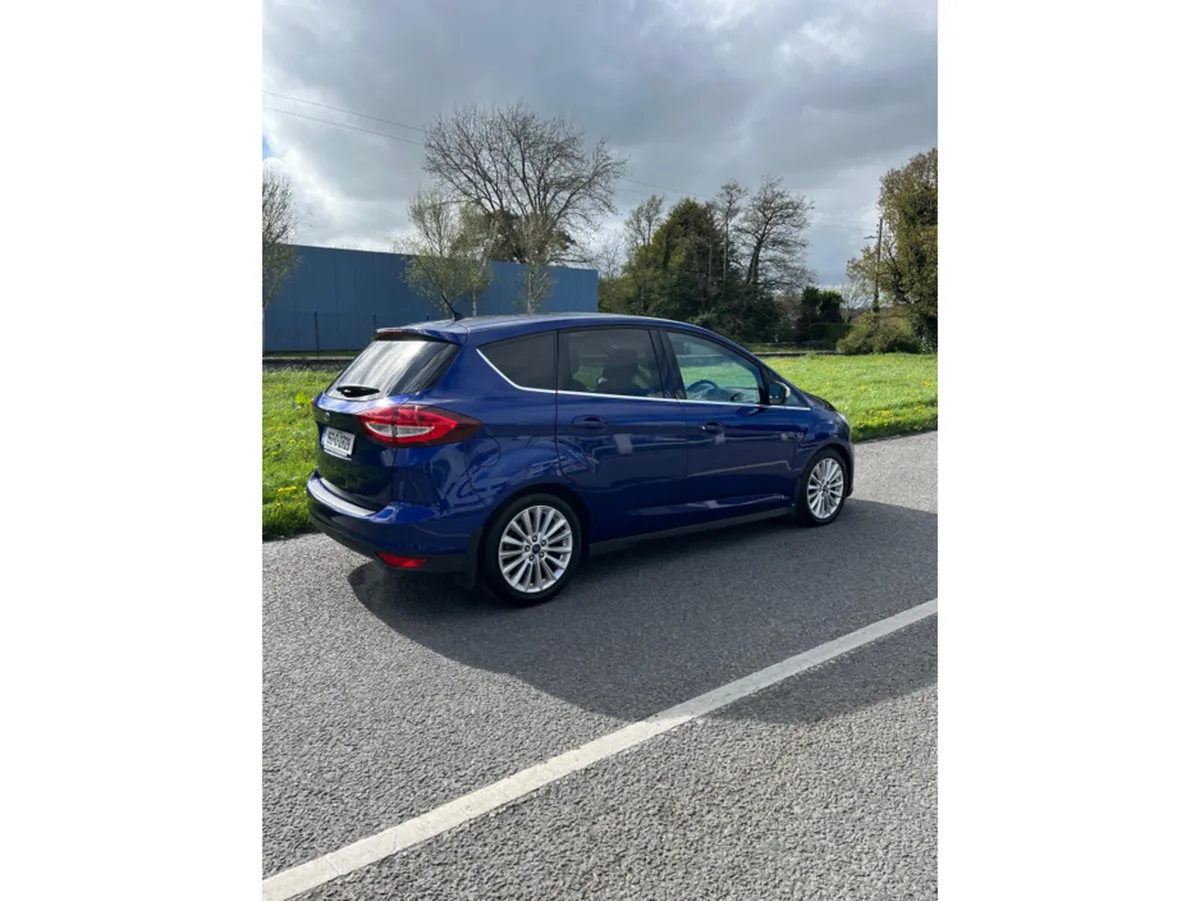 Ford C-Max TITANIUM C MAX 5 SEATS 2.0 TD 150PS P/S - Image 4