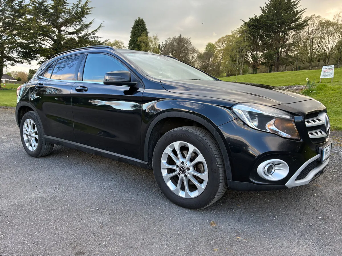 Mercedes-Benz GLA 2017 - Image 1