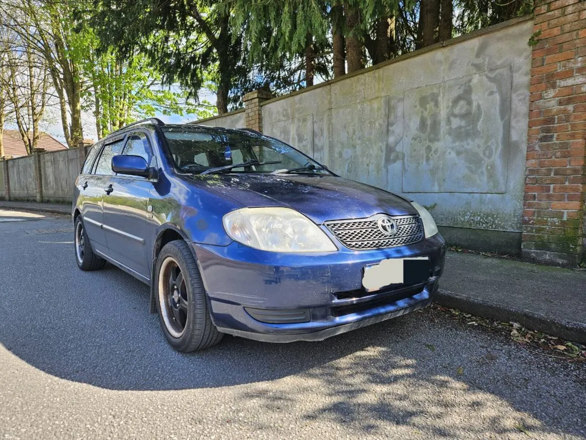Toyota Corolla Estate 1.6 - Image 2