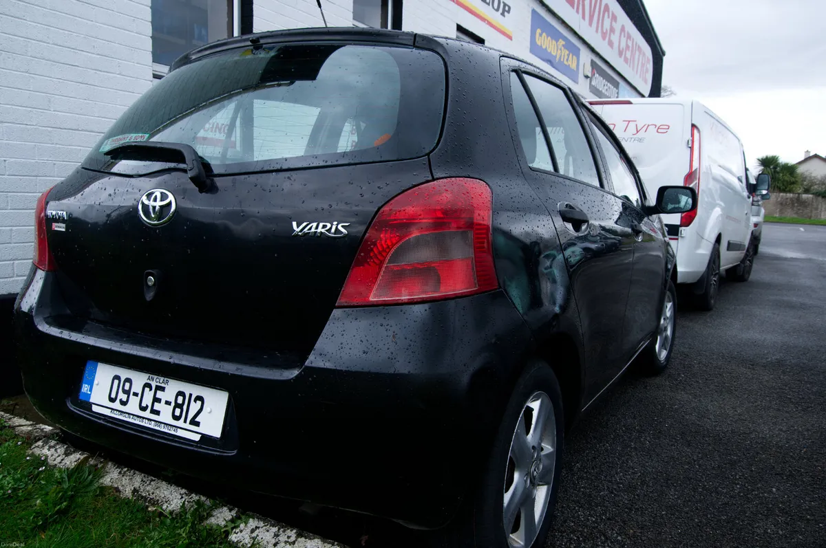 Toyota Yaris 2009 1.0 VVT-i Strata - Image 4