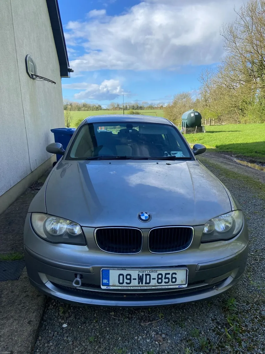 BMW 1-Series 2009 - Image 2