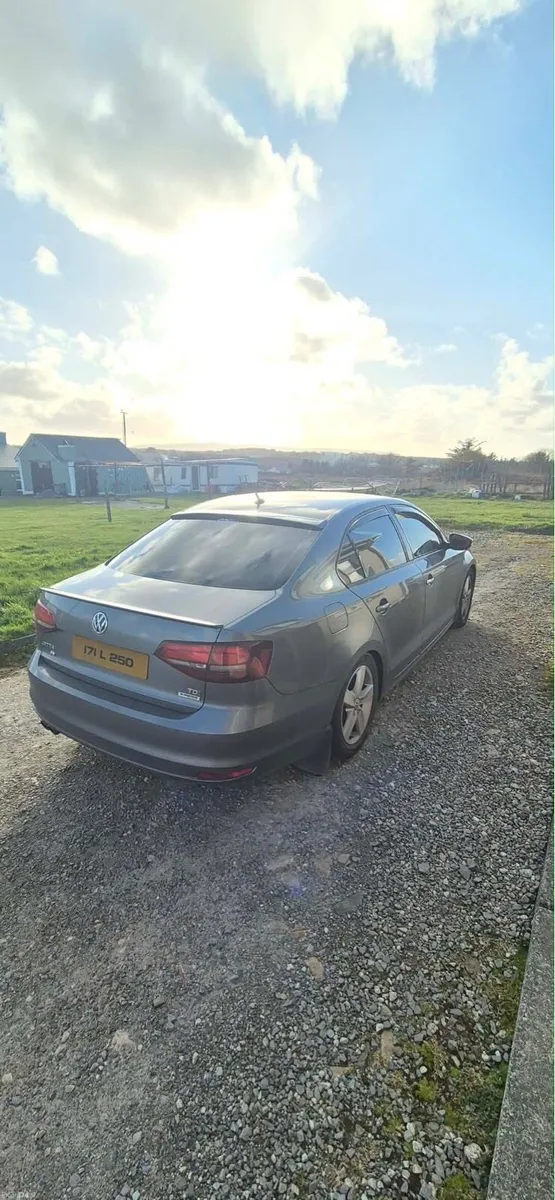 ***17 Vw Jetta Low Miles*** - Image 3