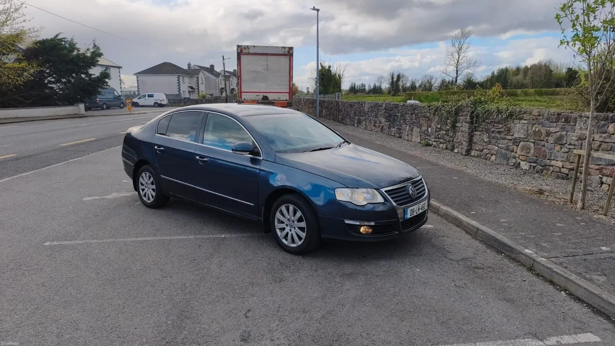 Volkswagen Passat 2008 - Image 4