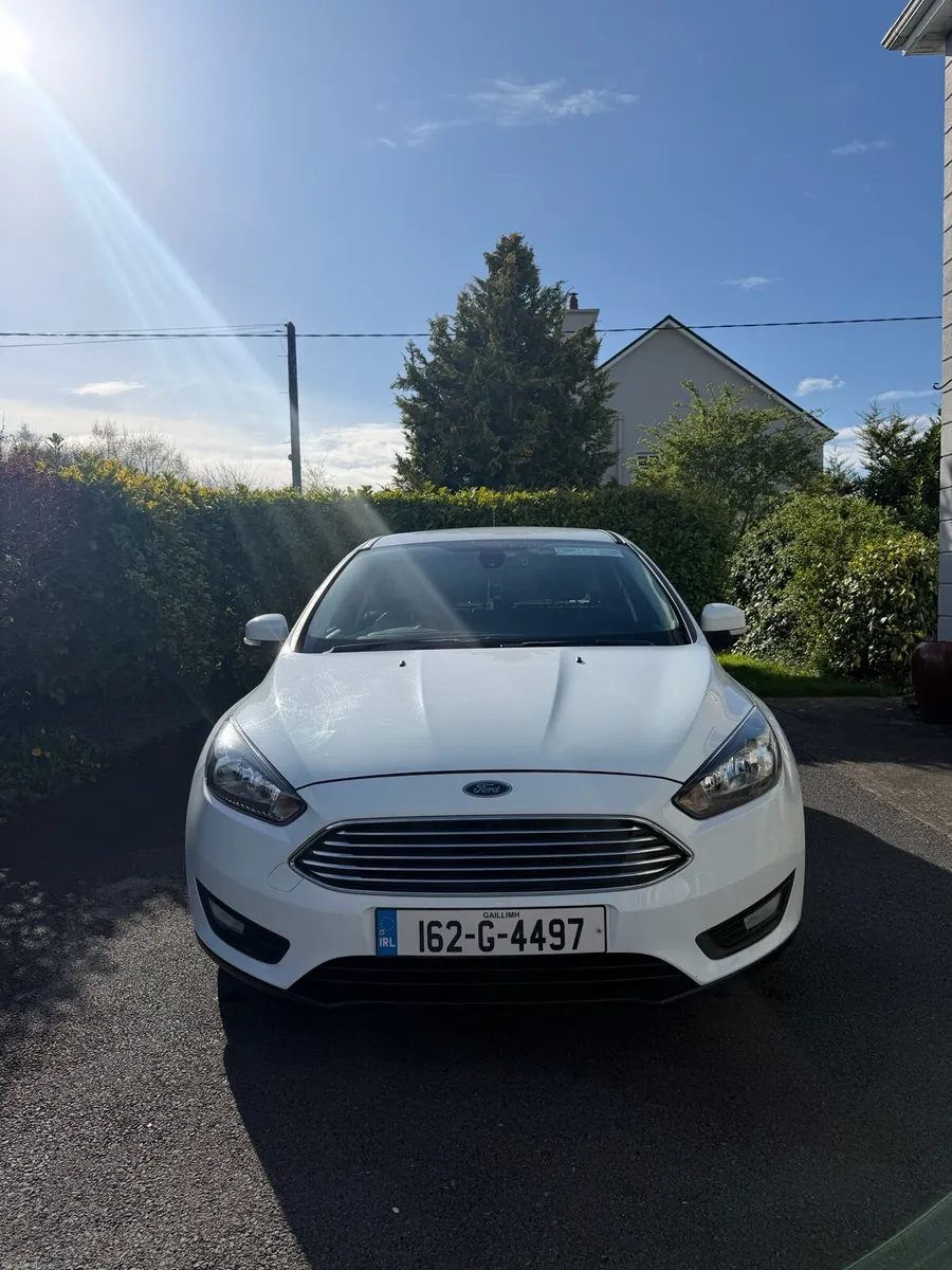Ford Focus 1.0L Zetec Ecoboost - Image 1