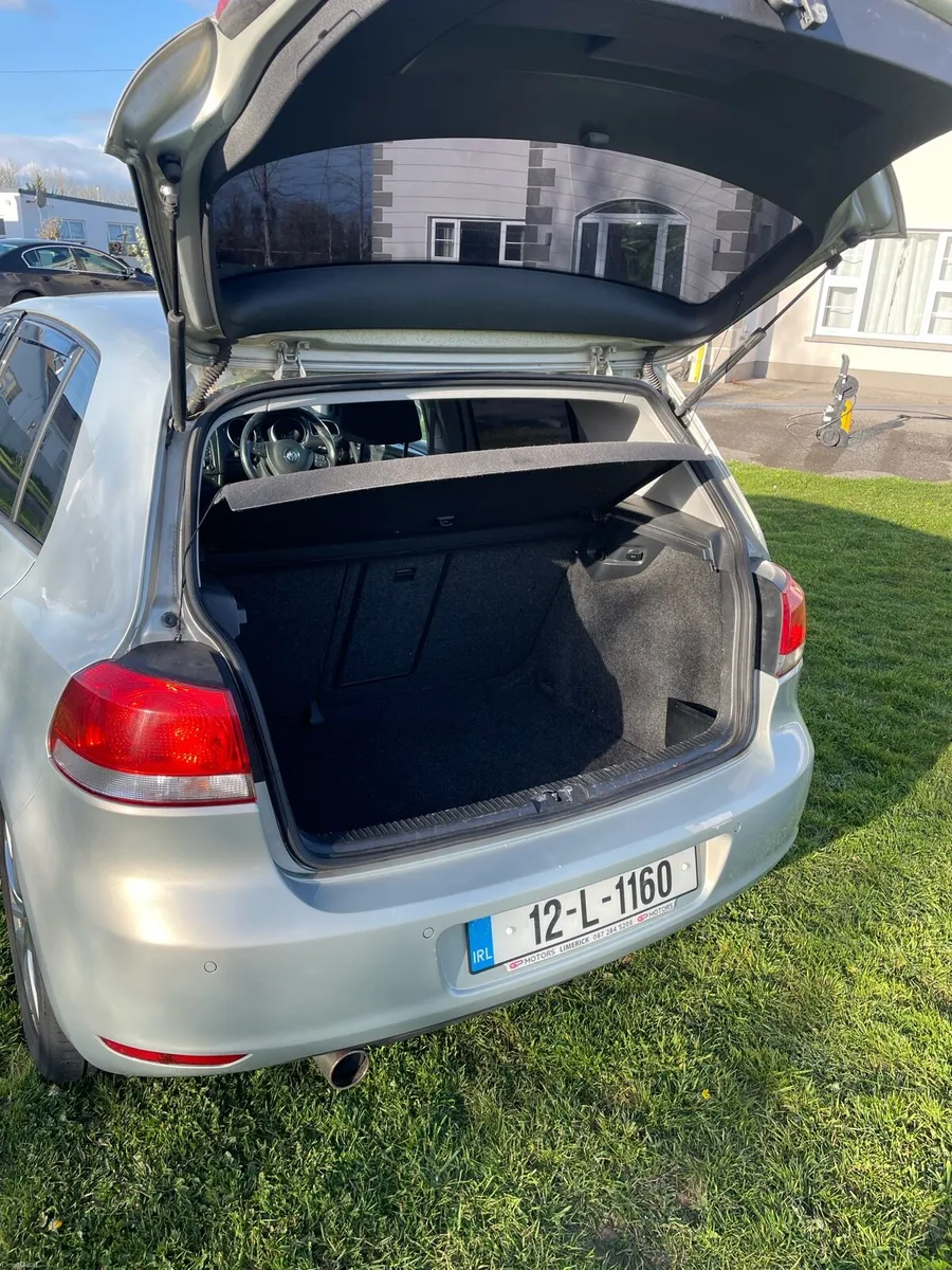 Volkswagen Golf 1.6 TDI Manual - Image 4