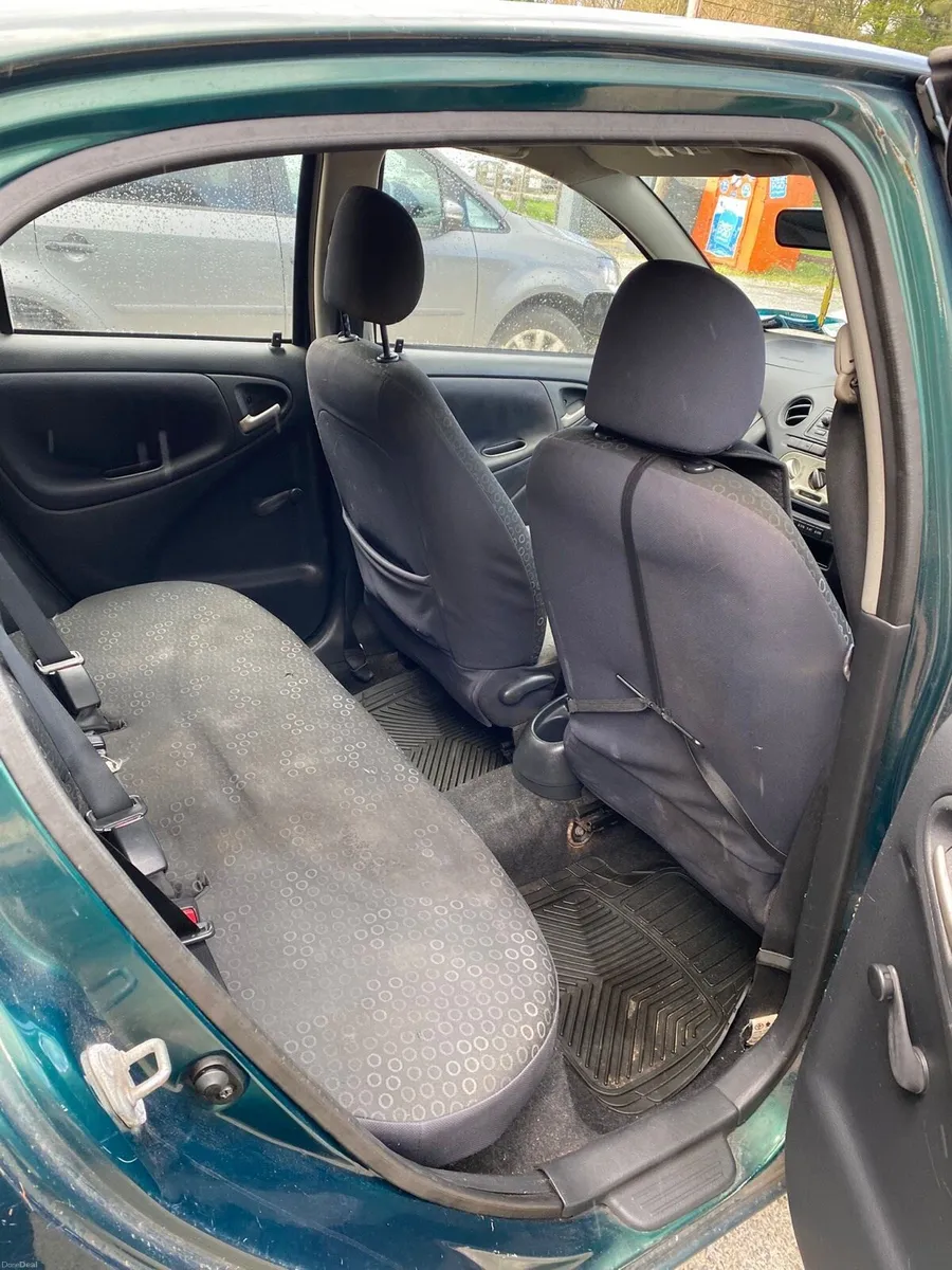 Toyota Yaris - Image 4