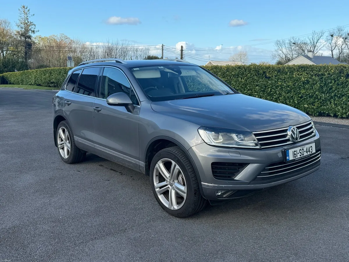 Volkswagen Touareg - Image 1