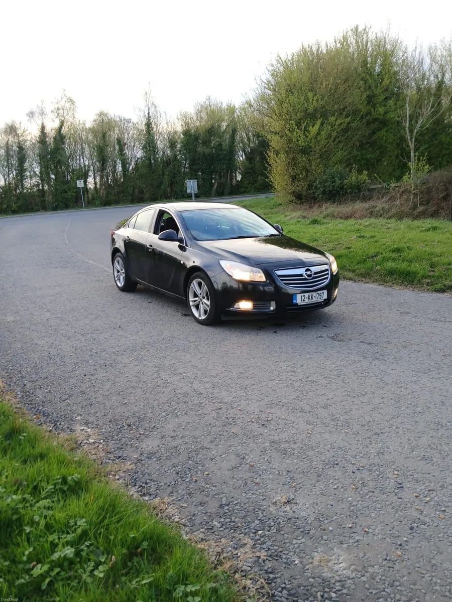 2012 Opel Insignia Diesel €1,850 - Image 1