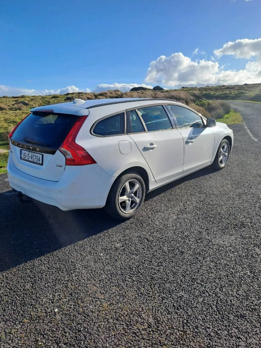 Car Volvo V60 Business Edition - Image 2