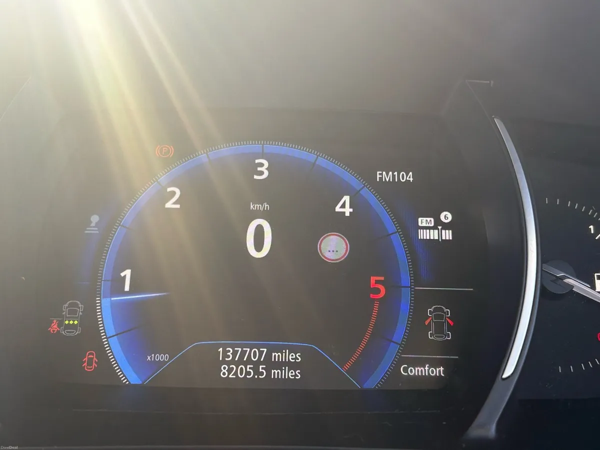 Renault Megane - Image 2