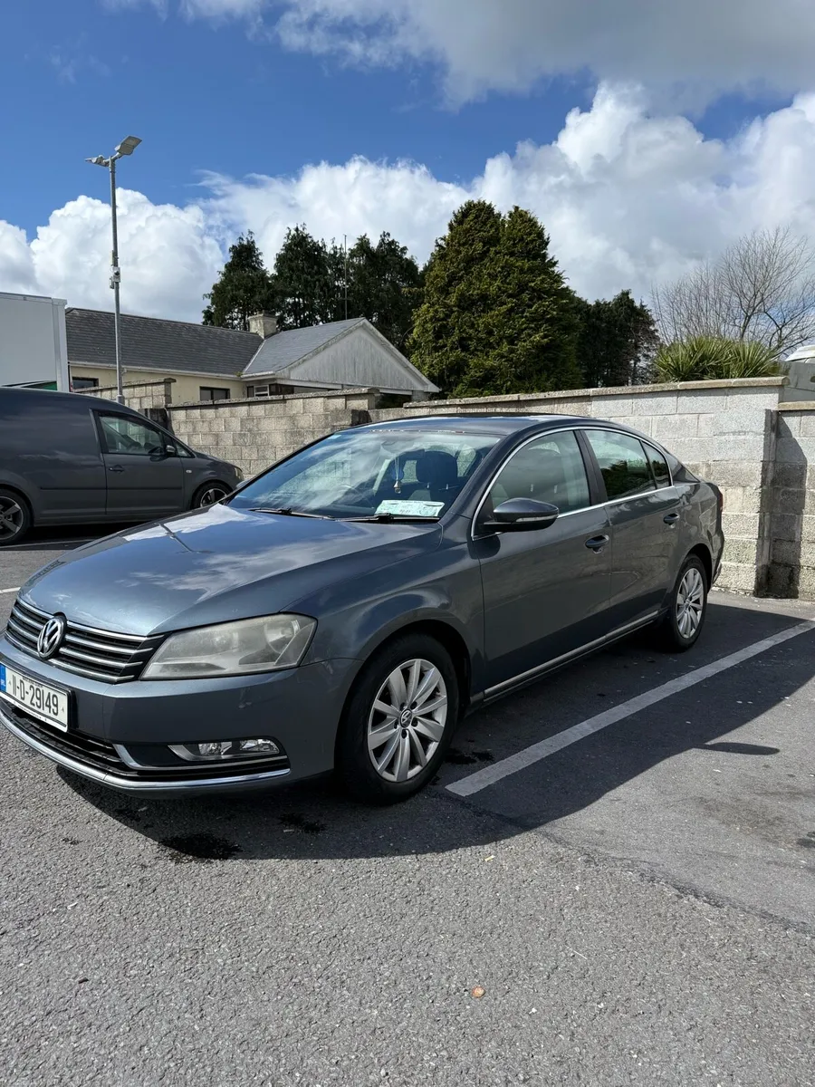 Volkswagen Passat - Image 4