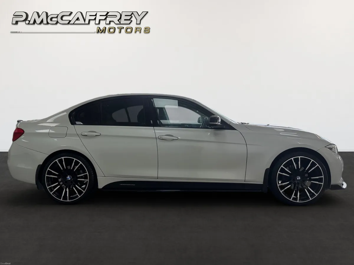 2017 BMW 320D ED PLUS F30 M-PERFORMANCE KIT LEATHE - Image 4