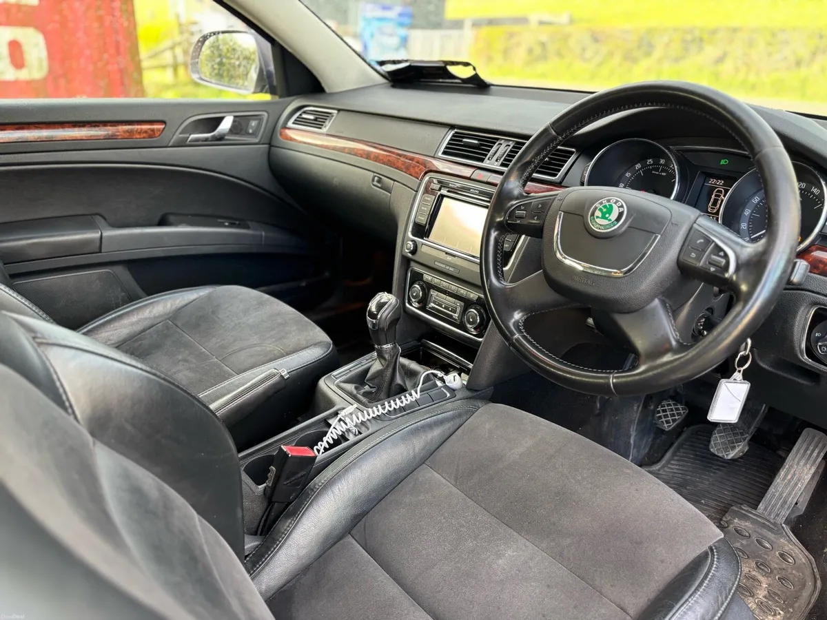 2012 Skoda Superb 1.6 diesel Greenline - Image 3