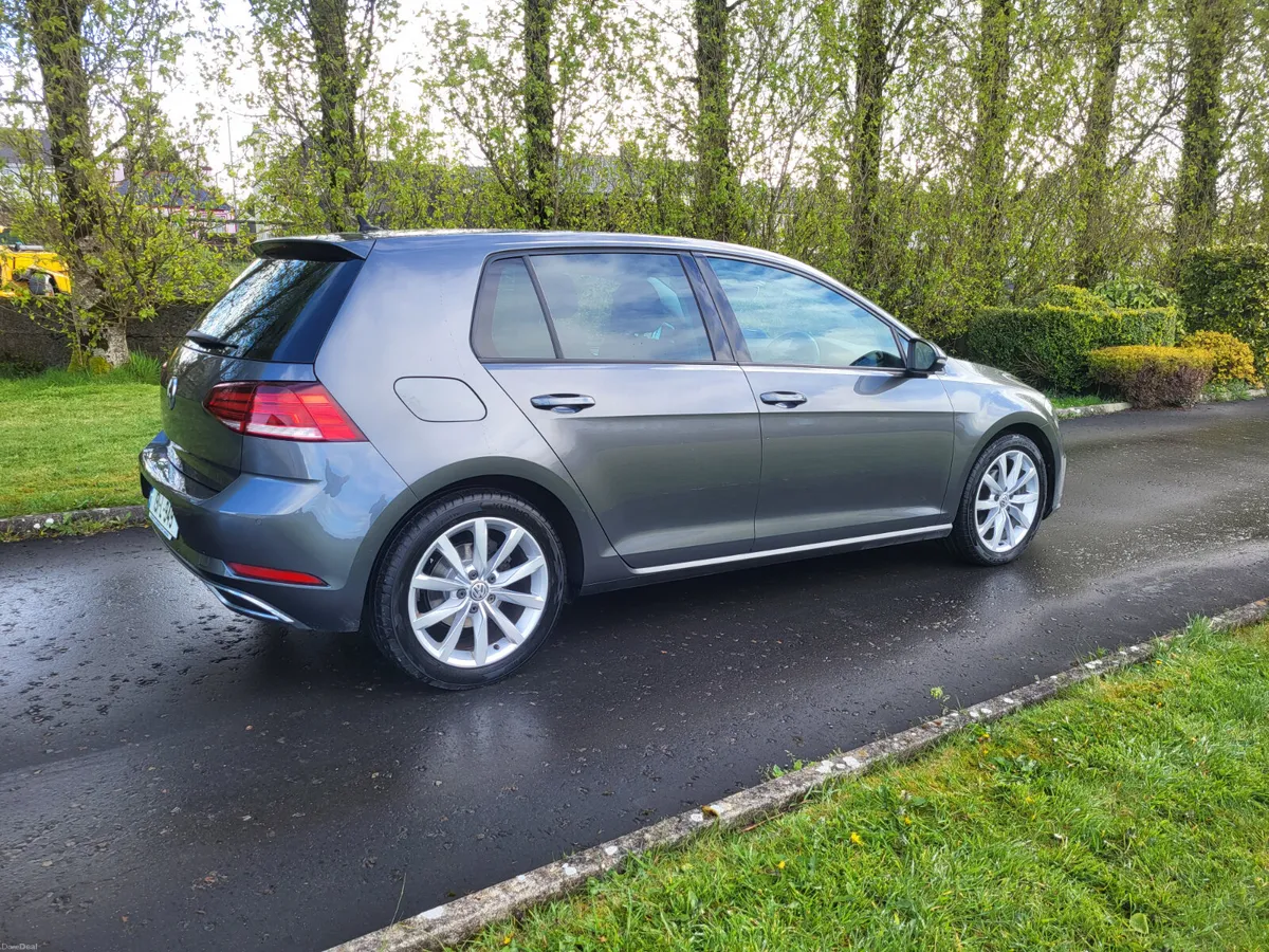 Volkswagen Golf  1.0TSI  HIGHLINE  LOW KMS - Image 2