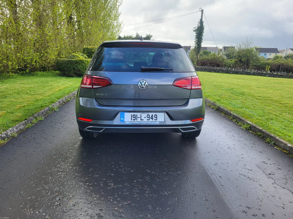 Volkswagen Golf  1.0TSI  HIGHLINE  LOW KMS - Image 3