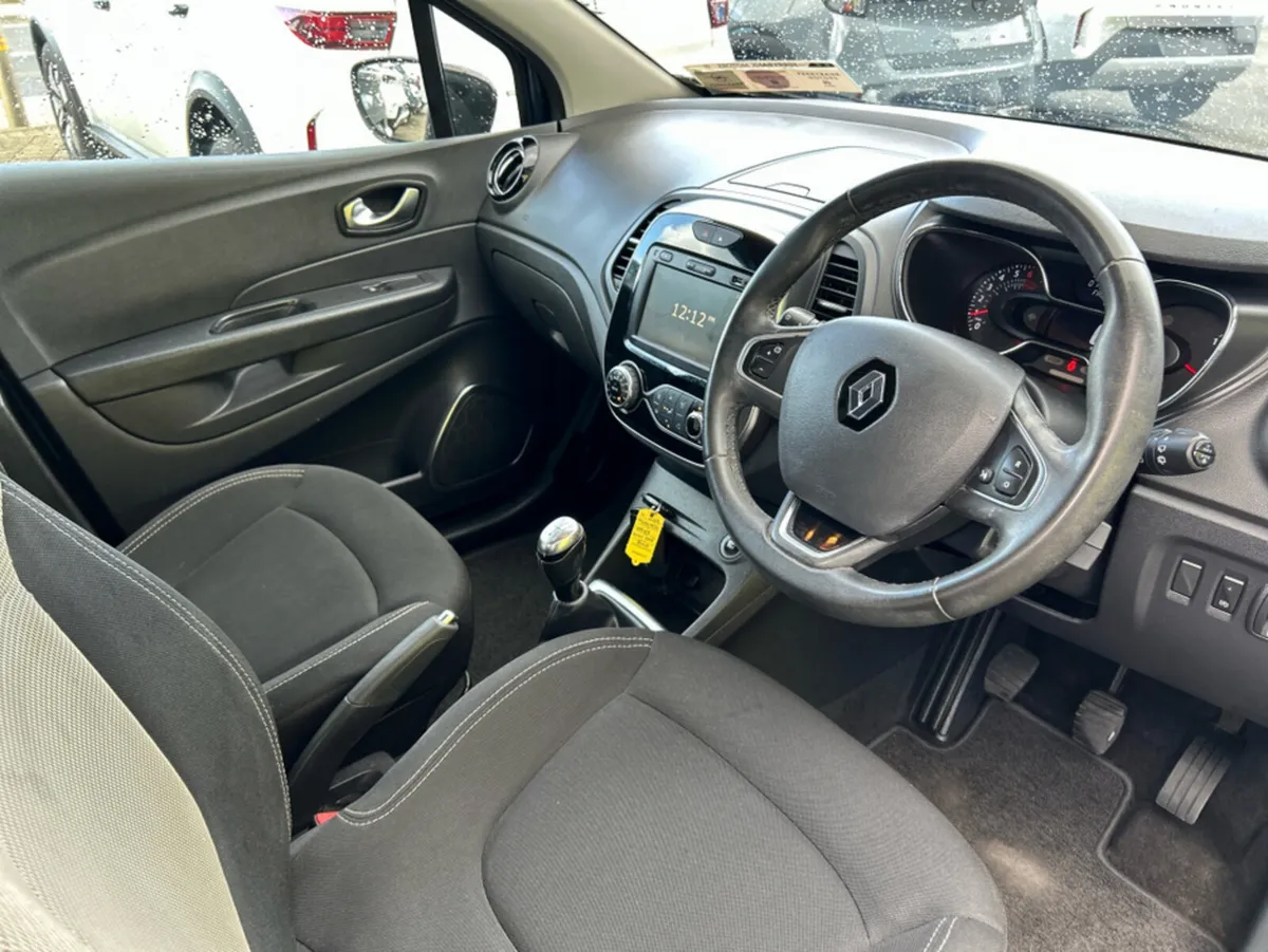 Renault Captur ICONIC TCE 90 MY18 4DR - Image 6