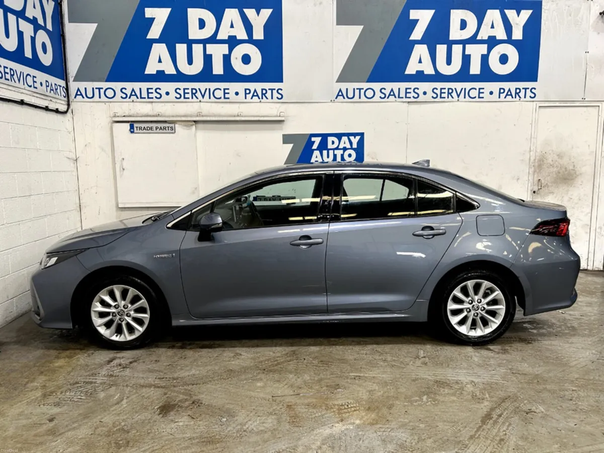 Toyota Corolla LUNA SAL 4DR AUTO - Image 4