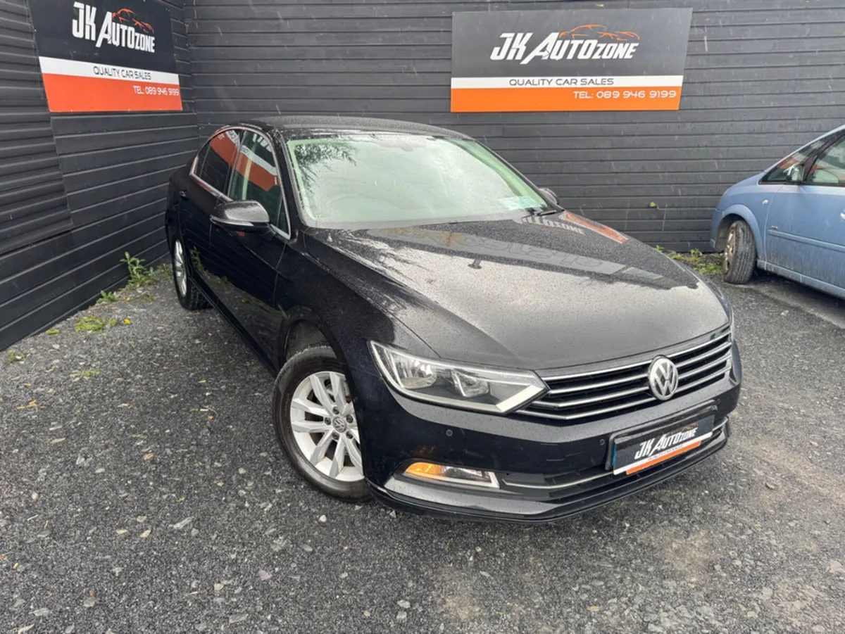 Volkswagen Passat CL 1.6 TDI MANUAL - Image 1