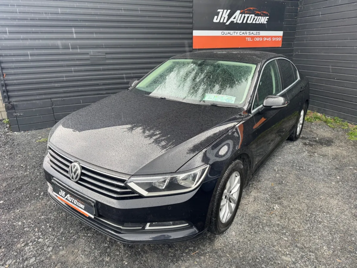 Volkswagen Passat CL 1.6 TDI MANUAL - Image 2
