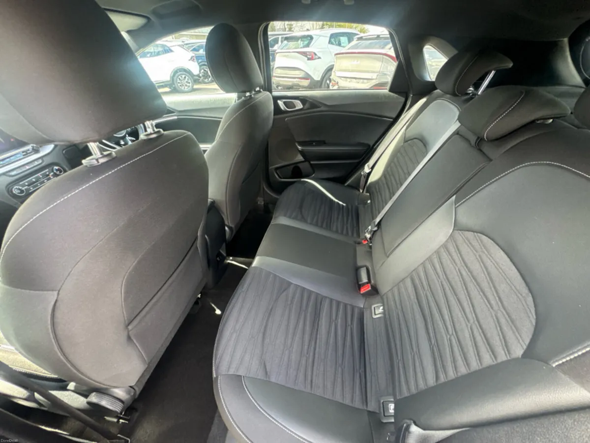 Kia Ceed MY23 1.0HP GTL 5DR - Image 4