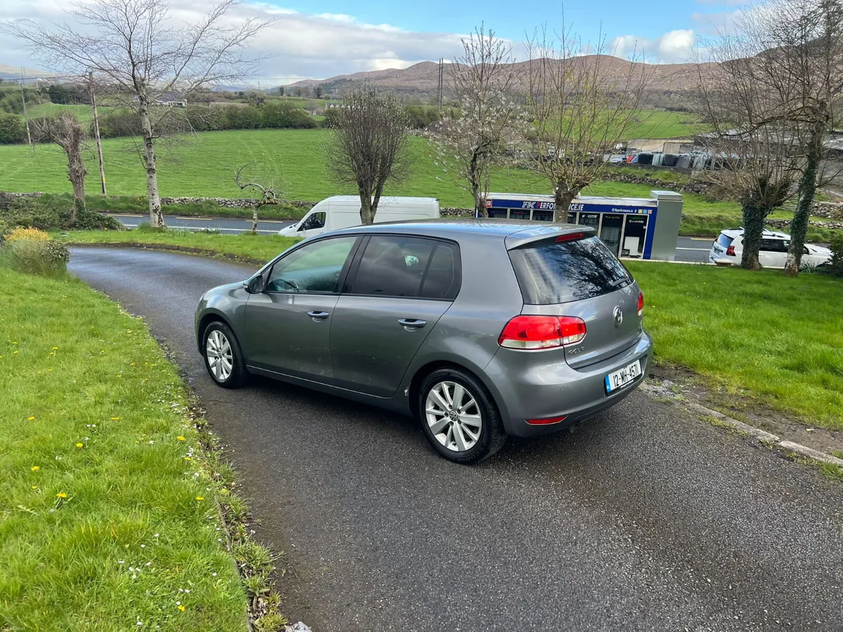 Volkswagen Golf 2012 - Image 4