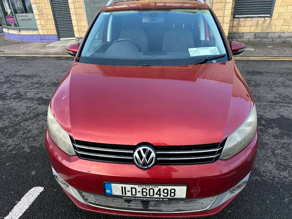 Automatic 2011 VW Touran 1.4TSi - Image 1